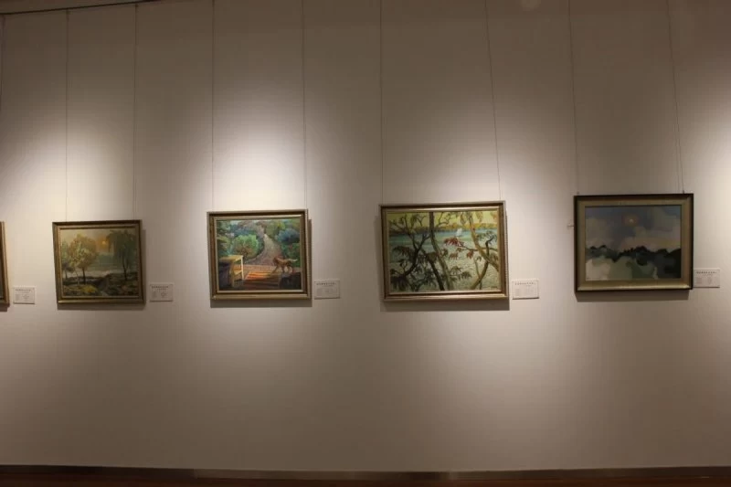 “聚焦经典 盛世丹青”——侯业油画作品展在北京炎黄艺术馆隆重展出(图10) “聚焦经典 盛世丹青”——侯业油画作品展在北京炎黄艺术馆隆重展出(图10)
