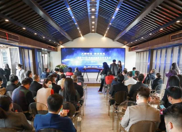 朱炳仁钟连盛大师联袂创作《福禄中国尊》铜雕景泰蓝在杭首发(图2) 朱炳仁钟连盛大师联袂创作《福禄中国尊》铜雕景泰蓝在杭首发(图2)