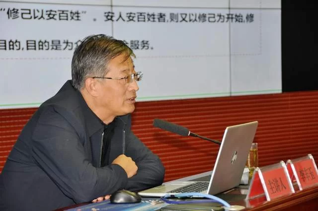 榆林职业技术学院：沉下身子解难题“六进”暖心办实事(图3)