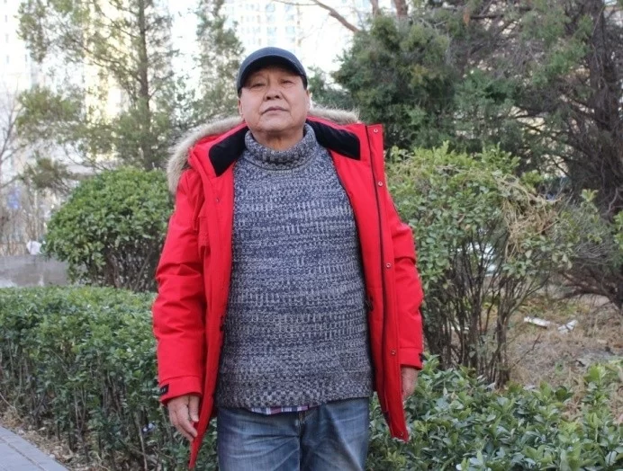 观色彩世界,绘色彩人生——著名画家陈宝元开拓色彩山水(图1) 观色彩世界,绘色彩人生——著名画家陈宝元开拓色彩山水(图1)