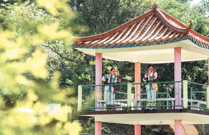 广西博白县水鸣镇：新风新貌过新年(图1)